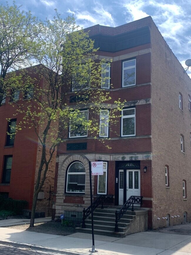 Photo - 1303 W Flournoy St Unit 1F