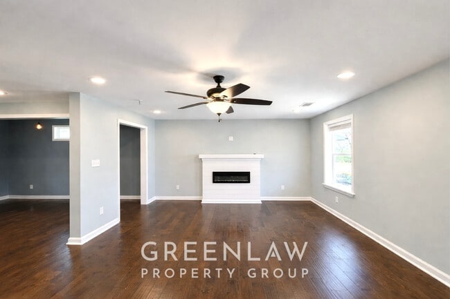 Photo - 256 Birch St