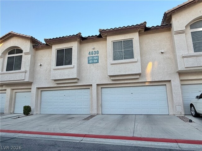 Photo - 4930 Black Bear Rd Unit 202