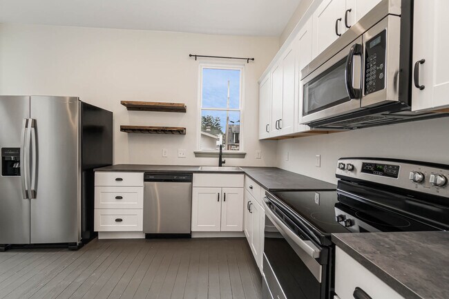 Photo - 1563 Holman St Unit #1