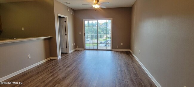 Photo - 8227 Lobster Bay Ct Unit 203