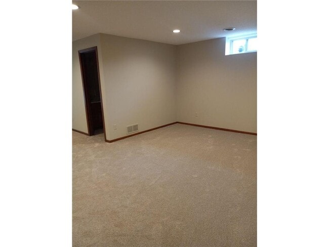 Photo - 8344 Parrish Ave NE