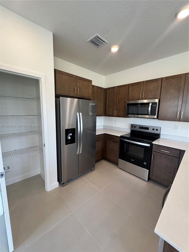 Photo - 196 NE 13th Ave