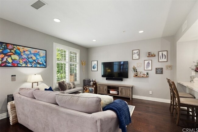 Photo - 3401 S Main St