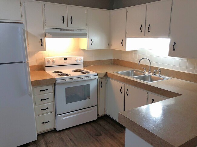 Photo - 1420 Choctaw St Unit 1420 Choctaw St.  A