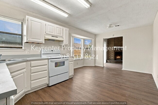 Photo - 2911 S 121st E Ave