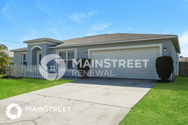 Photo - 362 Emerson Dr NW