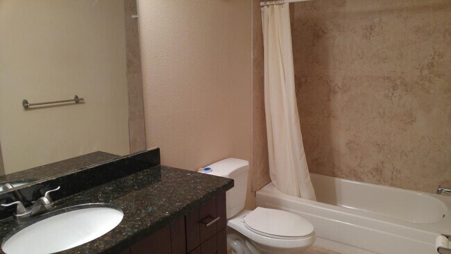 Photo - 2861 N Oakland Forest Dr Unit 107