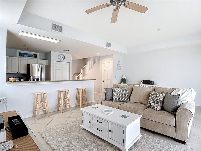 Photo - 13140 Broadhurst Loop