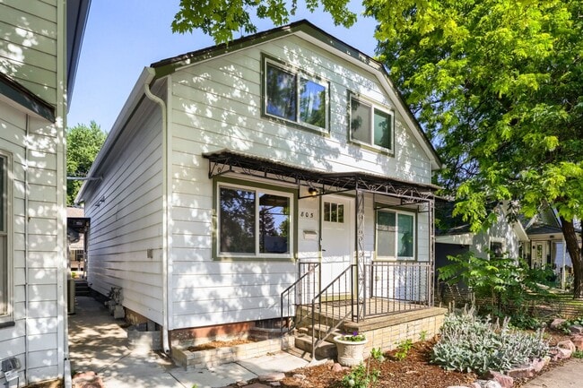 Photo - HISTORIC 2 BED/1 BATH HOME IN OLD TOWN LOUISVILLE: Available Now!