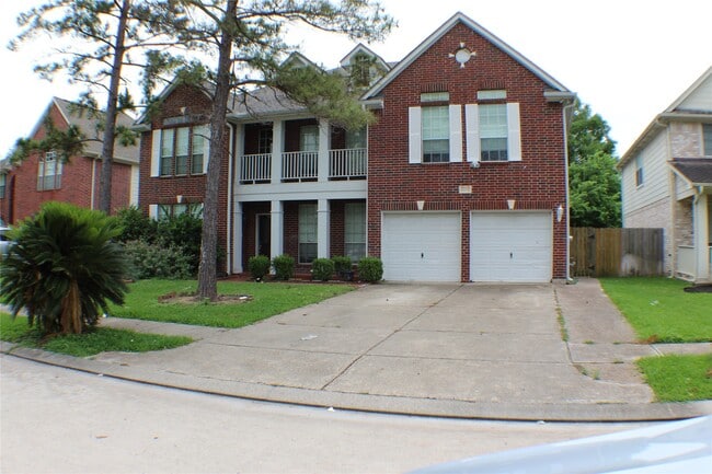 Building Photo - 12231 Ashford Park Dr