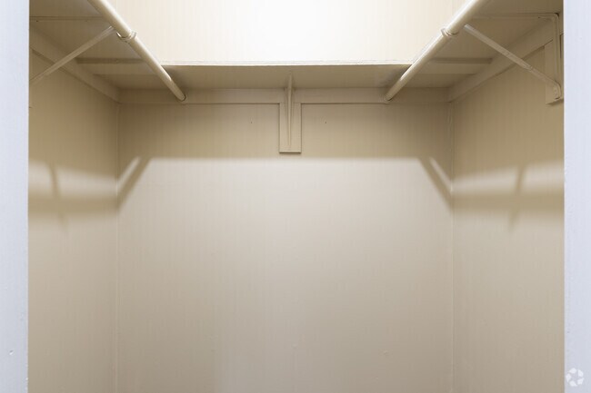 2BR, 2BA - 1,200SF - Primary Walk-In Closet