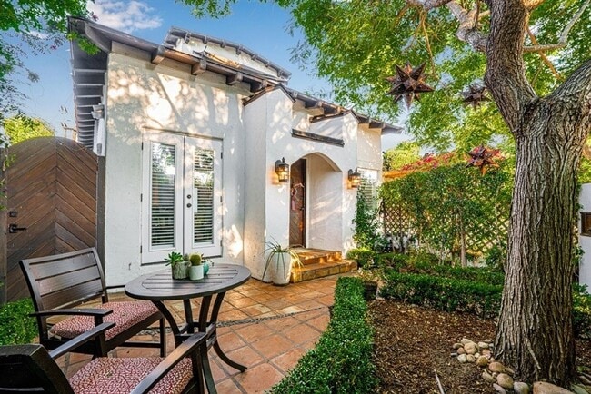 Building Photo - MUST SEE! Charming Home in North Park!!