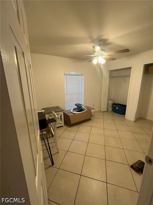 Photo - 301 SE 25th Ln