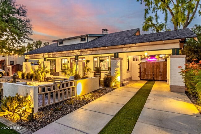 Photo - 108 W Almeria Rd