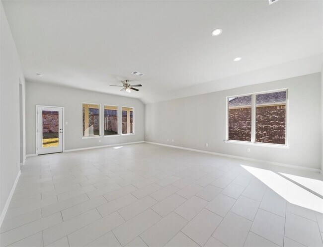 Photo - 5839 Brimstone Hill Ln