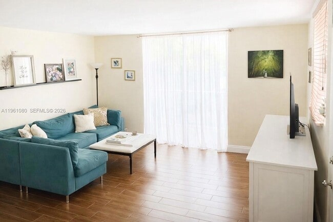 Photo - 1801 S Treasure Dr Unit 426