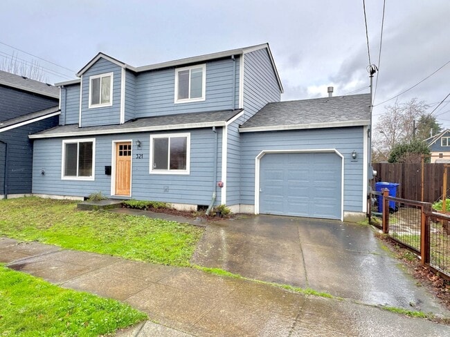 Building Photo - Boise Neighborhood 2-Story with A/C, Attached Garage, Fenced Backyard