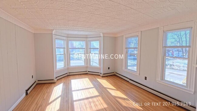 Photo - 203 Center St Unit 1