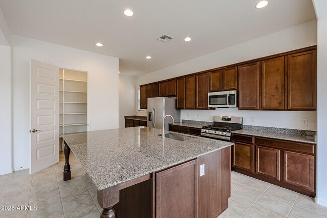 Photo - 7679 Nosean Rd
