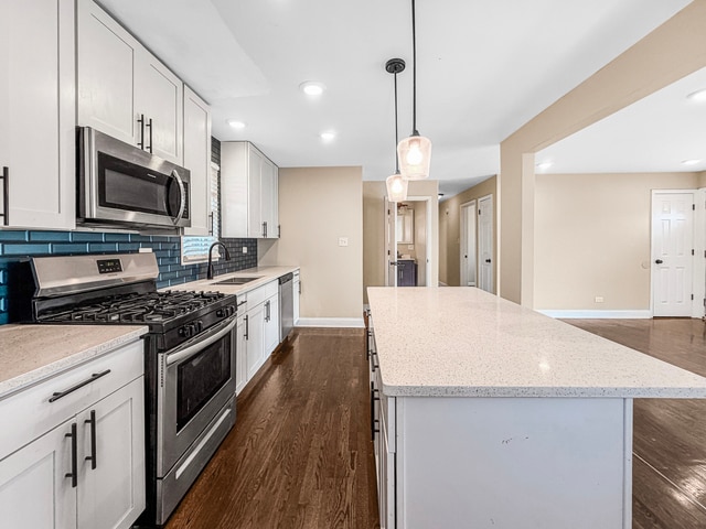 Photo - 7241 Beloit Ave