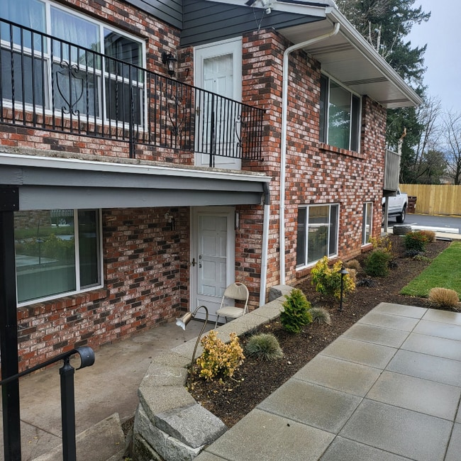 Photo - 2755 NE Hogan Dr Unidad 11