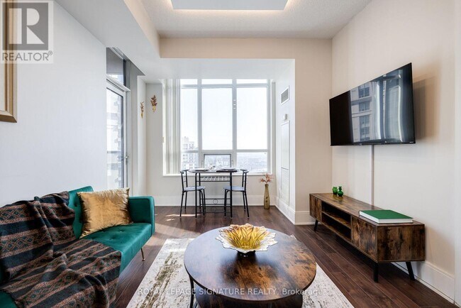 Photo - 330 Burnhamthorpe Rd W Unit 2908