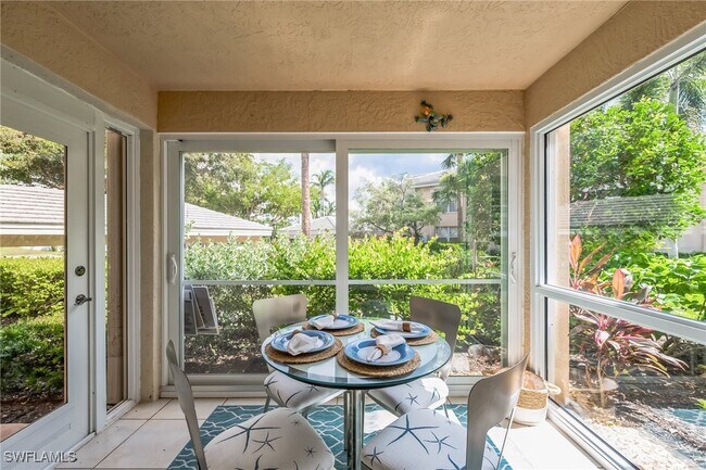 Building Photo - 5633 Turtle Bay Dr Unit 37