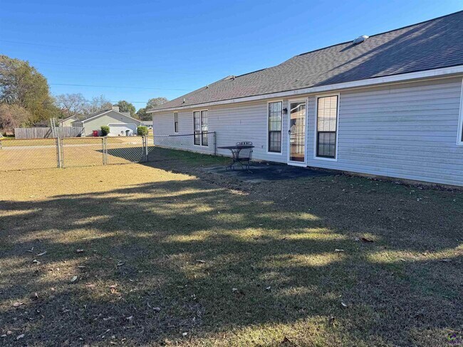 Photo - 408 Sunshine Way Casa