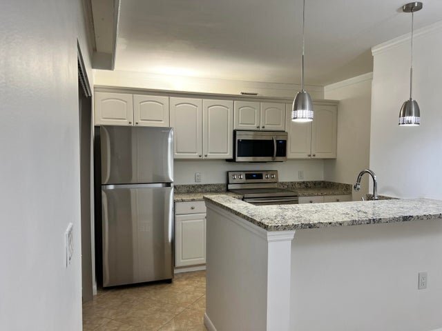 Photo - 3114 31st Way