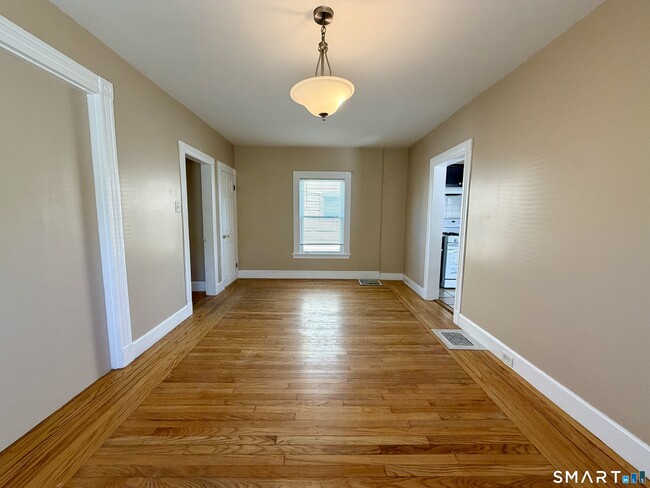 Photo - 11 Hine St