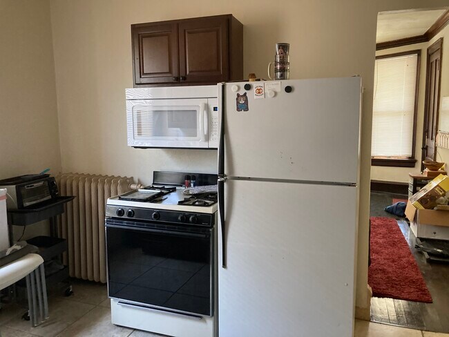 Photo - 3355 N Bartlett Ave Unit 2