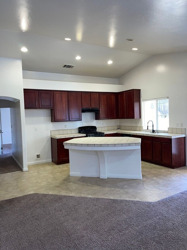 Photo - Beautiful 3 bed 2 bath Home in Rosedale!