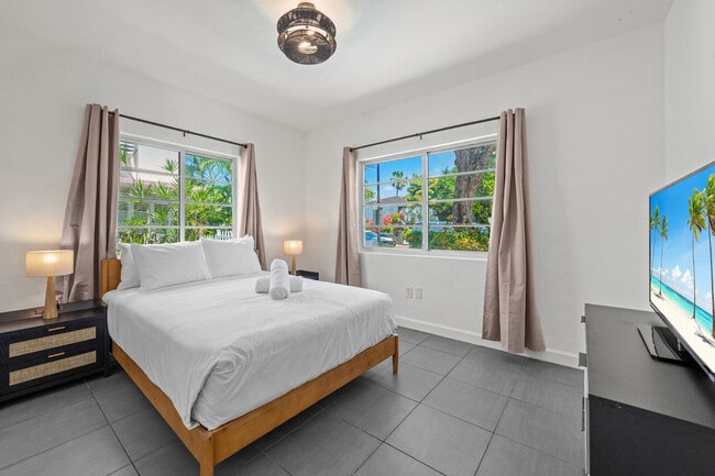Photo - 1032 Michigan Ave Unit SI ID1540508P