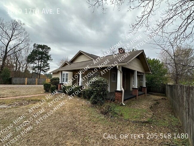 Photo - 1820 17th Ave E