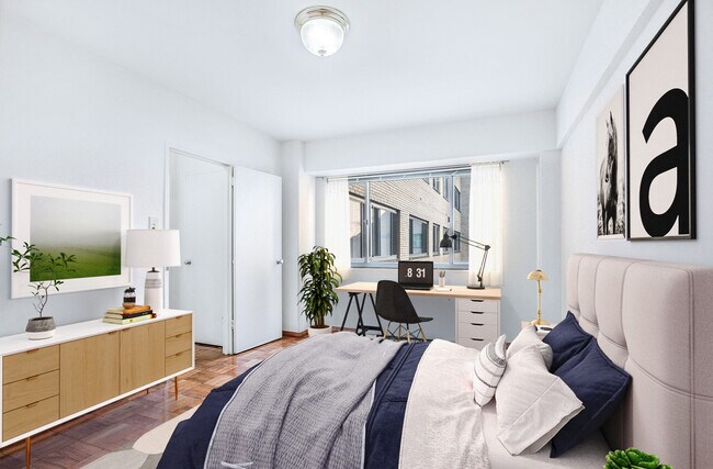 Bedroom (virtually staged)