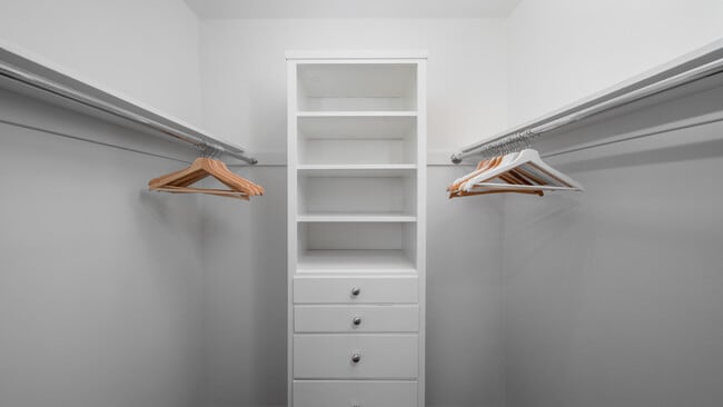 Photo - 223 S Lasky Dr