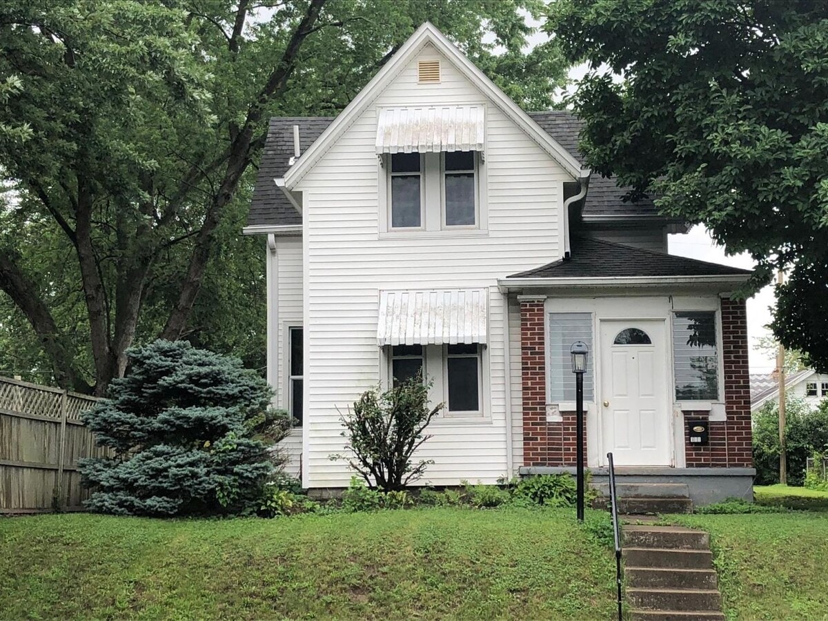 133 South 27th Street - 133 South 27th Street House
