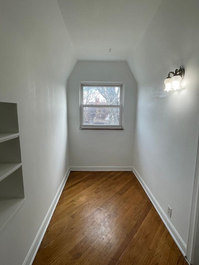 Photo - 18461 Washburn St Unit 18461 Washburn Upper