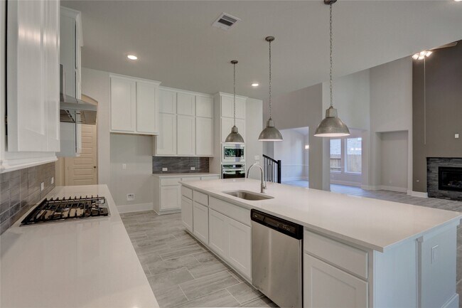 Building Photo - 115 Keechie Creek Ct