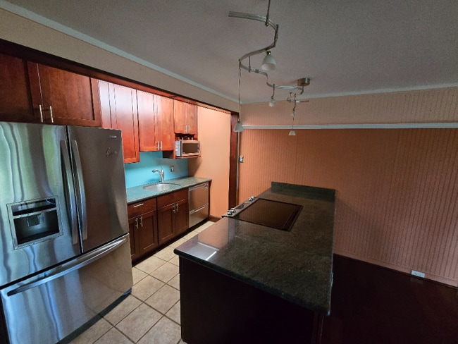 Photo - 3559 Lower Honoapiilani Rd