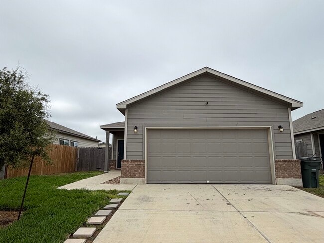 Building Photo - 1607 Decano Ln