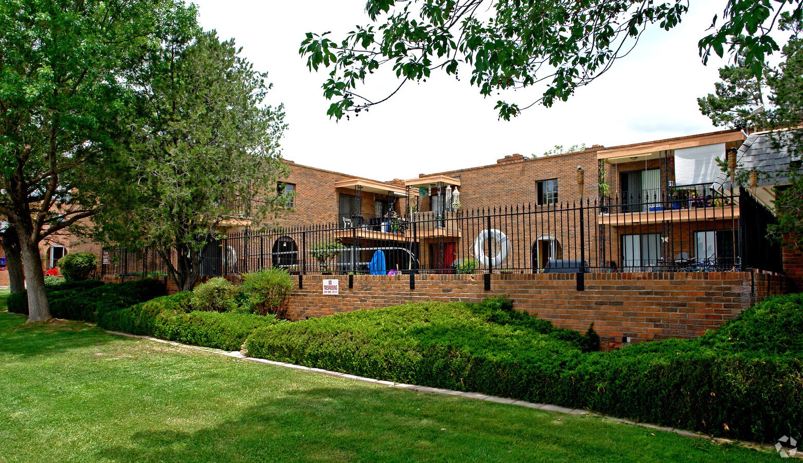 Grandview Apartments - Grandview Apartments
