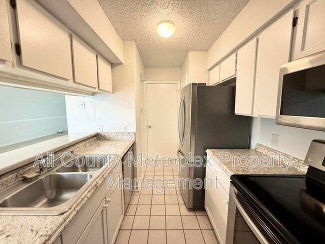 Photo - 12480 Abrams Rd