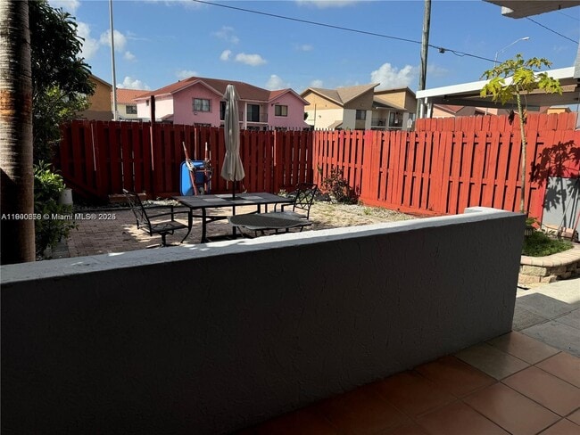Photo - 1725 W 60th St Unit F128