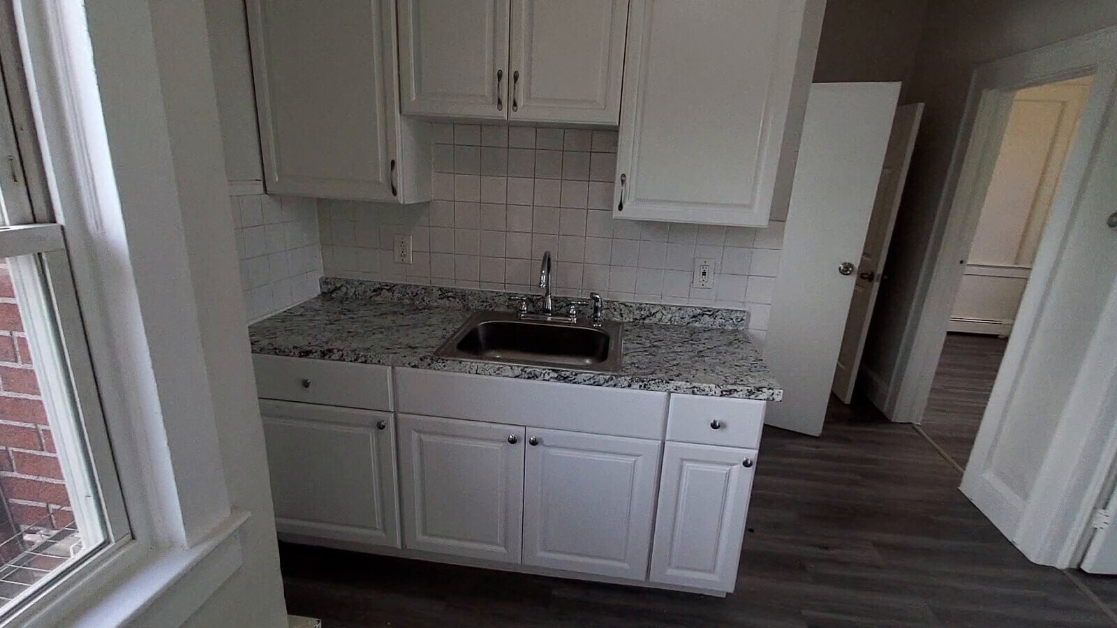 Photo - 1410 E St Georges Ave Unidad 2