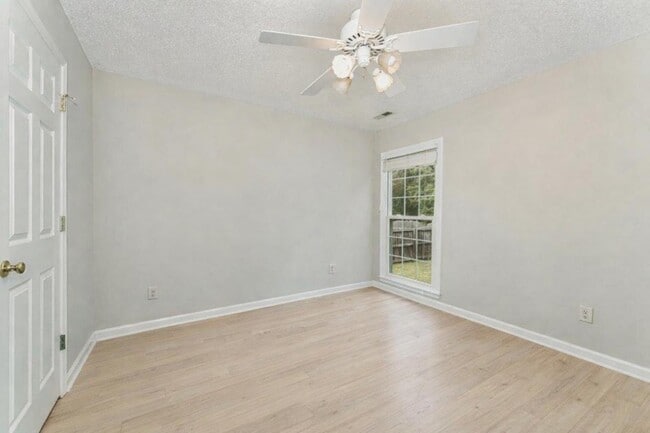 Photo - 4306 Wynborough Ln