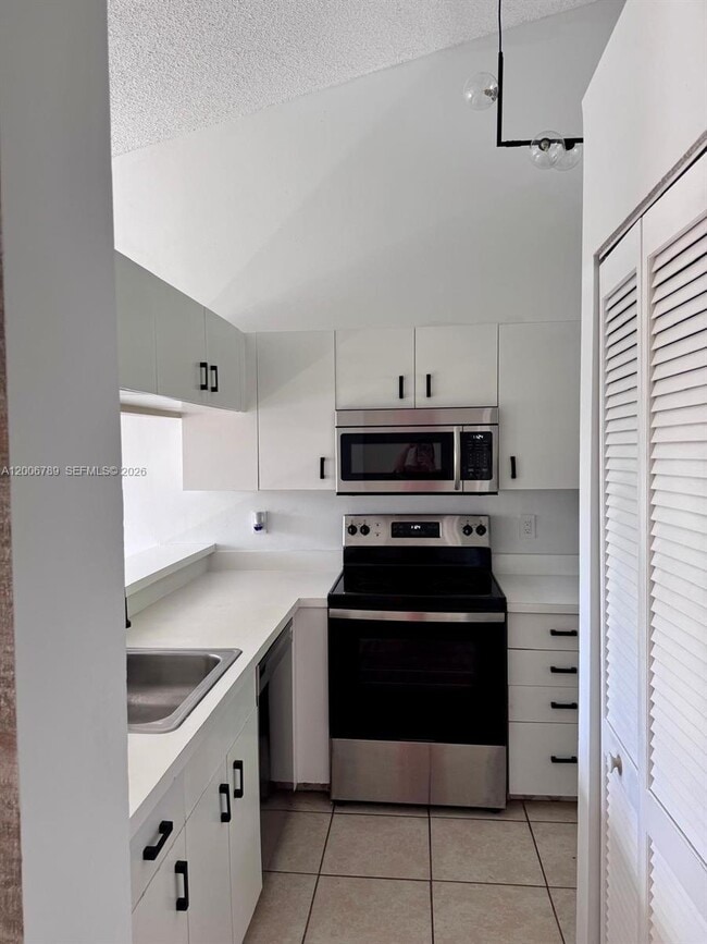Photo - 1304 Glenmoor Dr Unit 1304