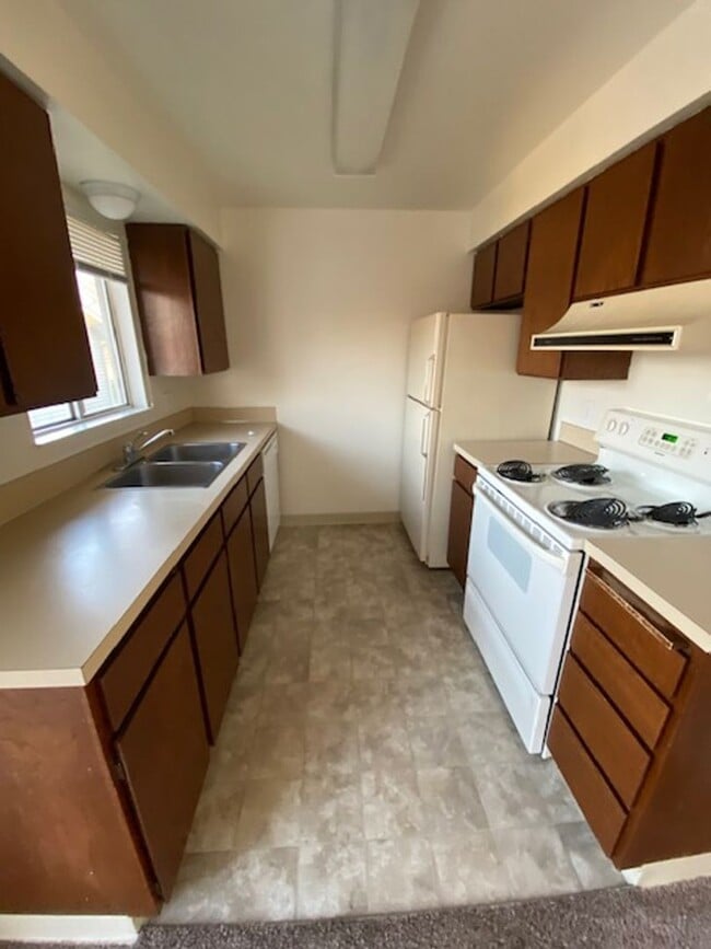 Photo - 178 W Colby Ln