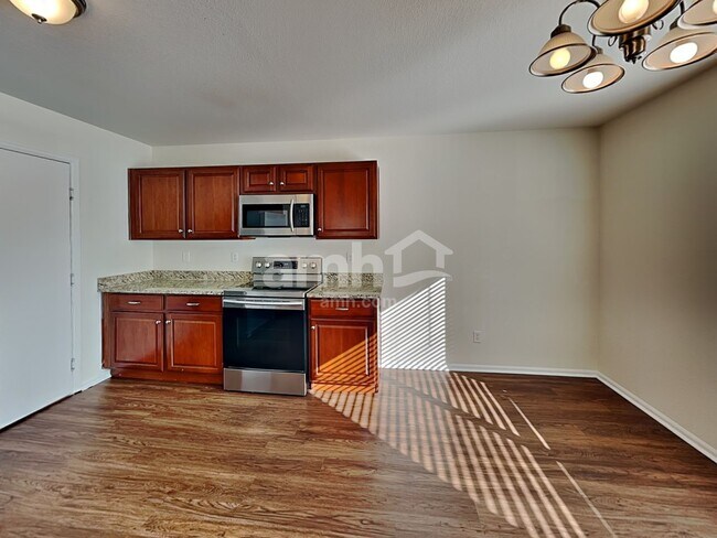 Photo - 5552 N Genoa St